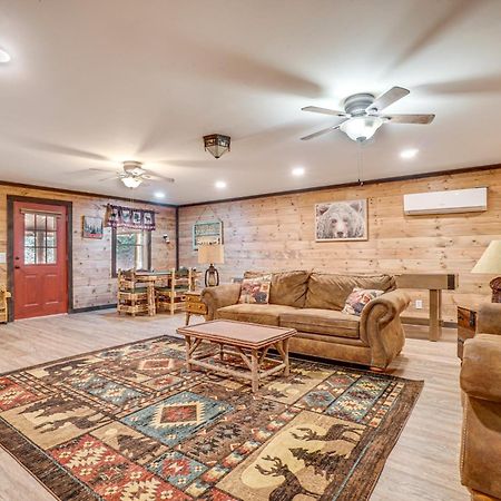 North Georgia Mtn Escape With Hot Tub And Games! Villa Sautee Nacoochee Eksteriør billede