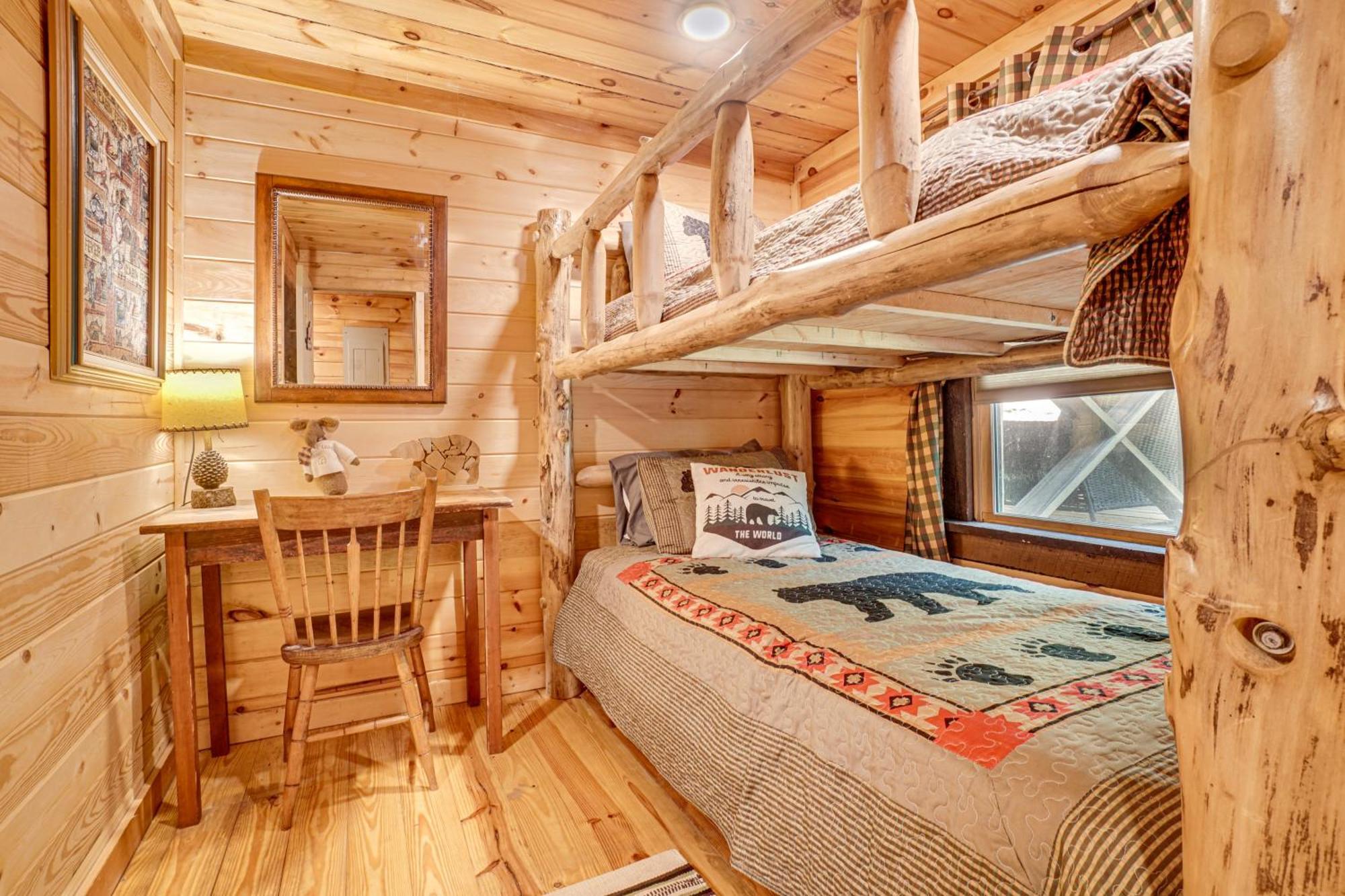 North Georgia Mtn Escape With Hot Tub And Games! Villa Sautee Nacoochee Eksteriør billede